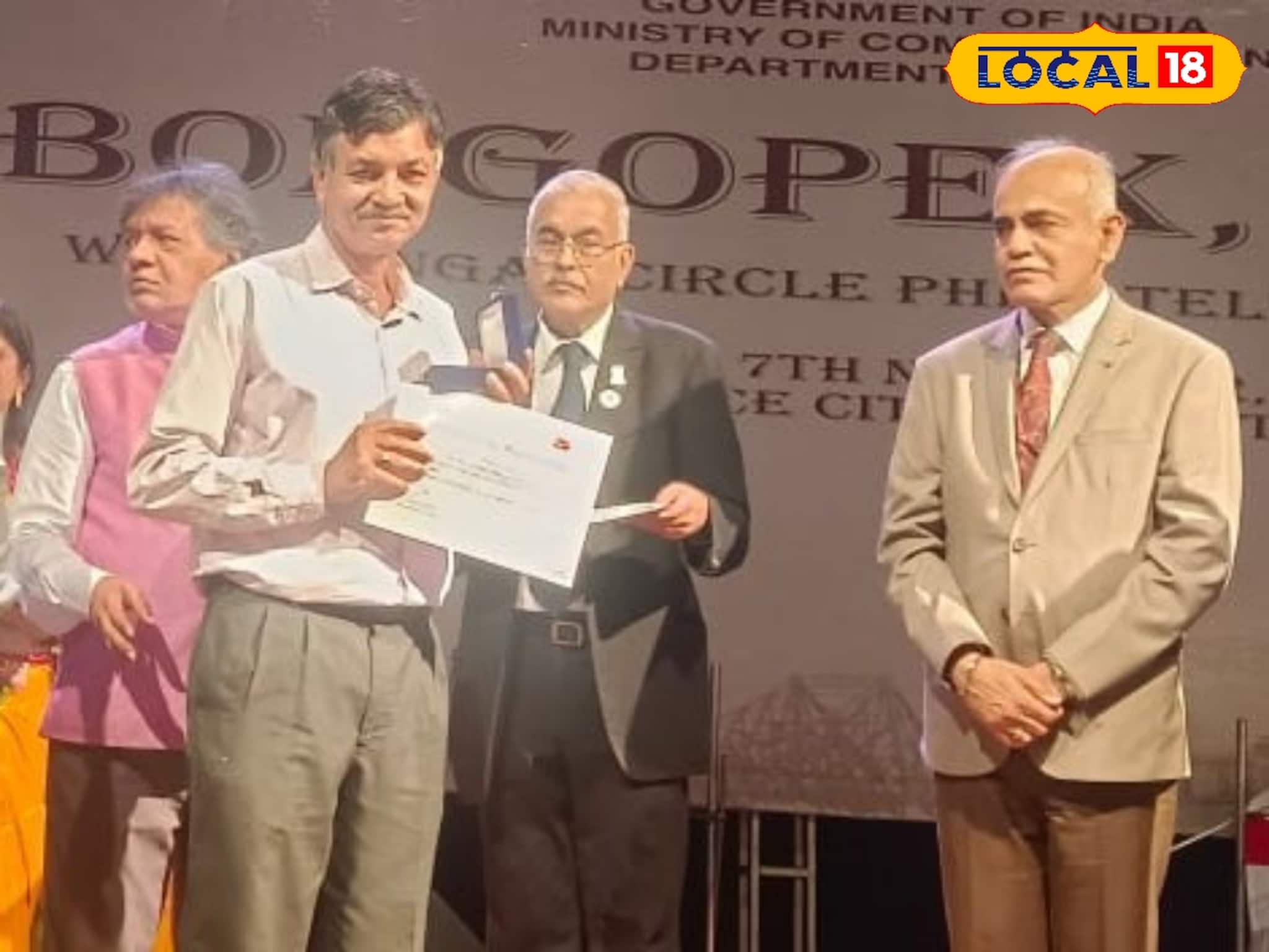 Postage Stamp Collection: সায়েন্স সিটিতে ডাকটিকিটের মহোৎসব, নিজের কালেকশনে তাক লাগিয়ে দিলেন বর্ধমানের হিমাদ্রি