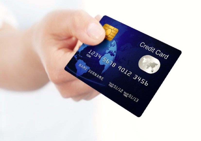 গ্রাহকদের পরামর্শ দেওয়া হয়েছে, প্রতি মাসে নিজের ক্রেডিট কার্ড বিল নিয়মিত পরীক্ষা করতে, ন্যূনতম অর্থ বা সম্পূর্ণ বিল সময়মতো পরিশোধ করতে, এবং সম্ভব হলে অটো-পেমেন্ট সিস্টেম চালু রাখতে।