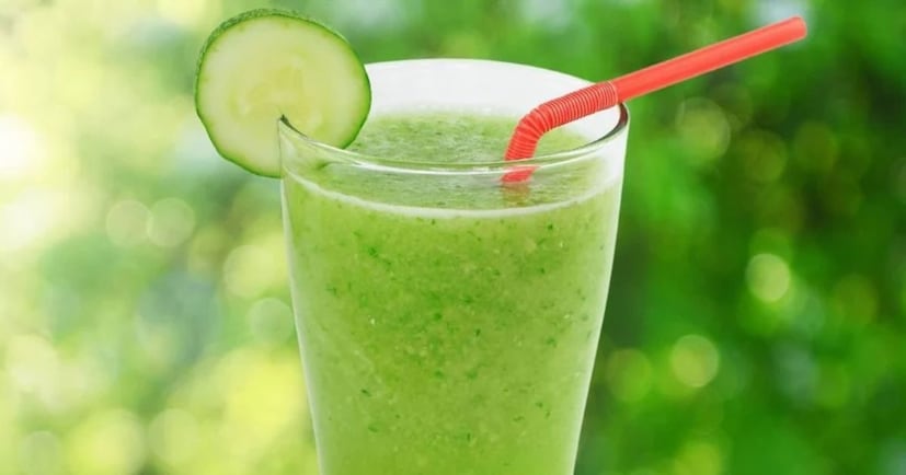 শসা শরীরের প্রতিটি কোষ সতেজ রাখতে পারে সহজেই। ত্বকের রুক্ষতা, ব্রণ সমস্যা দূর করতে পারে শসার তৈরি পানীয়।