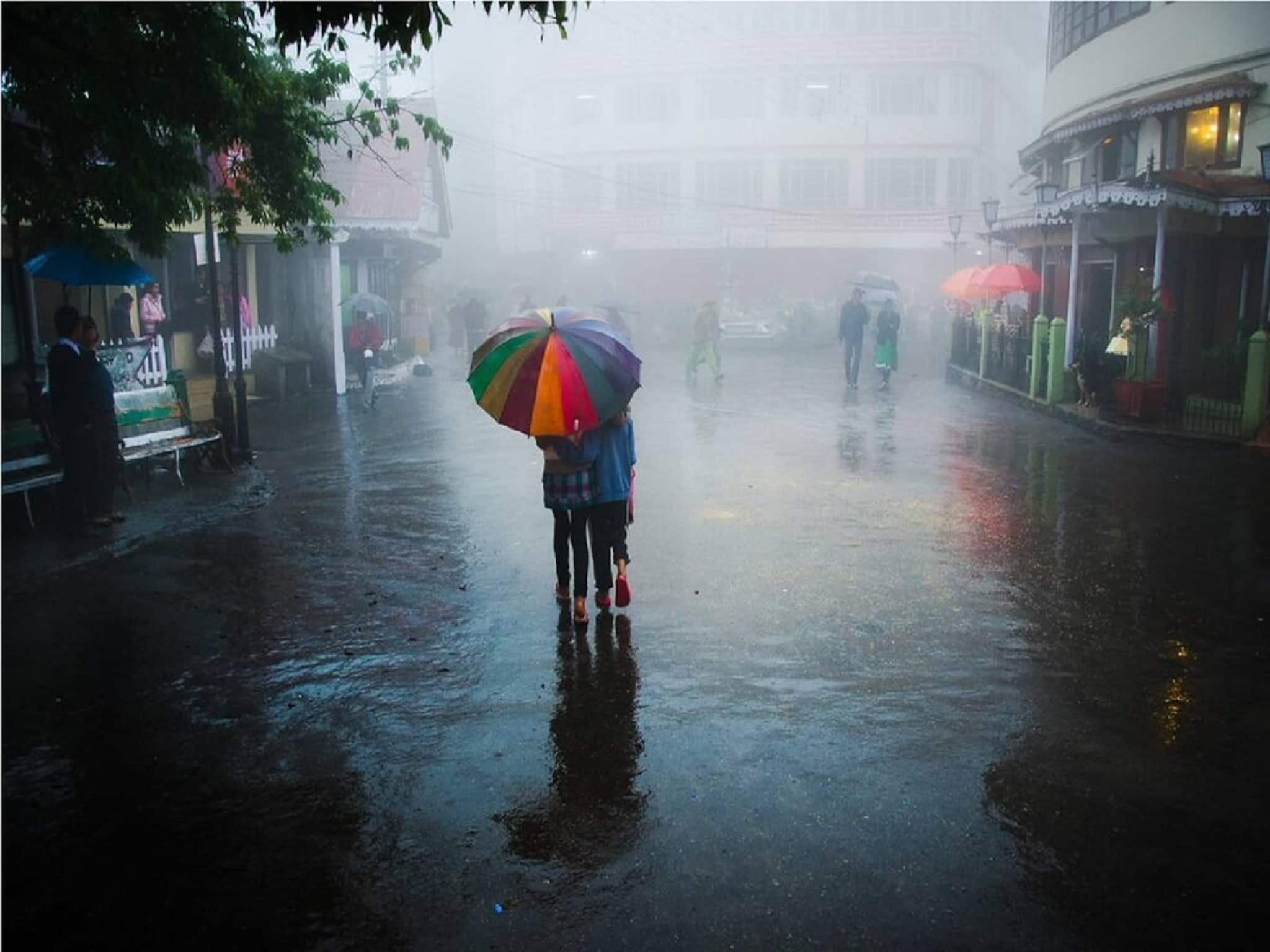 Weather Update Today: দার্জিলিঙে পারদ নামল ৫ ডিগ্রিতে, আপাতত বৃষ্টির কোনও সম্ভাবনা নেই