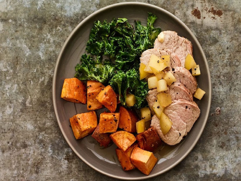 দিন ছোট হওয়া এবং সূর্যাস্ত তাড়াতাড়ি হওয়ার কারণে আমাদের শরীরের অভ্যন্তরীণ ঘড়ি বা সারকাডিয়ান রিদমের পরিবর্তন ঘটে। শীতকালে পরিপাকক্রিয়া তুলনামূলক ধীর হয়ে যায়, ফলে আগে রাতের খাবার খাওয়া শরীরের জন্য বেশি উপকারী।