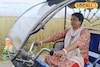 নানাজনের কটূক্তি, যাত্রী তুলতে বাধা! সংসার চালাতে গ্রামে টোটো নিয়ে দাপাচ্ছেন গৃহিণী
