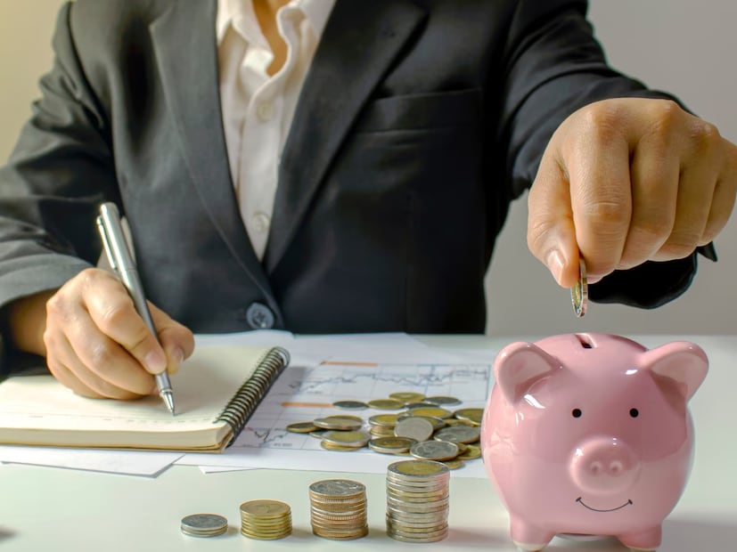 কেন না, অবসর জীবন সম্পদ গঠনের শেষ পর্যায় নয়; এটি সেই সময় যখন অর্থ একটি আরামদায়ক জীবন নিশ্চিত করার জন্য সর্বাধিক সক্রিয় হওয়া উচিত।