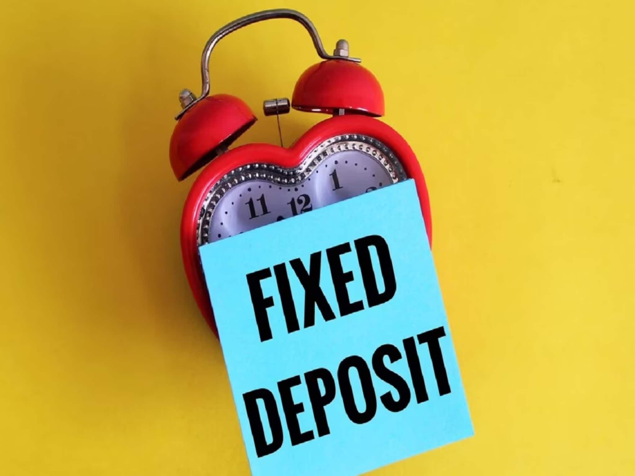 Fixed Deposit Alternatives: এফডির চেয়ে বেশি রিটার্ন চান? ৫ বিনিয়োগের বিকল্প বিবেচনা করার মতো, দেখে নিন এক ঝলক