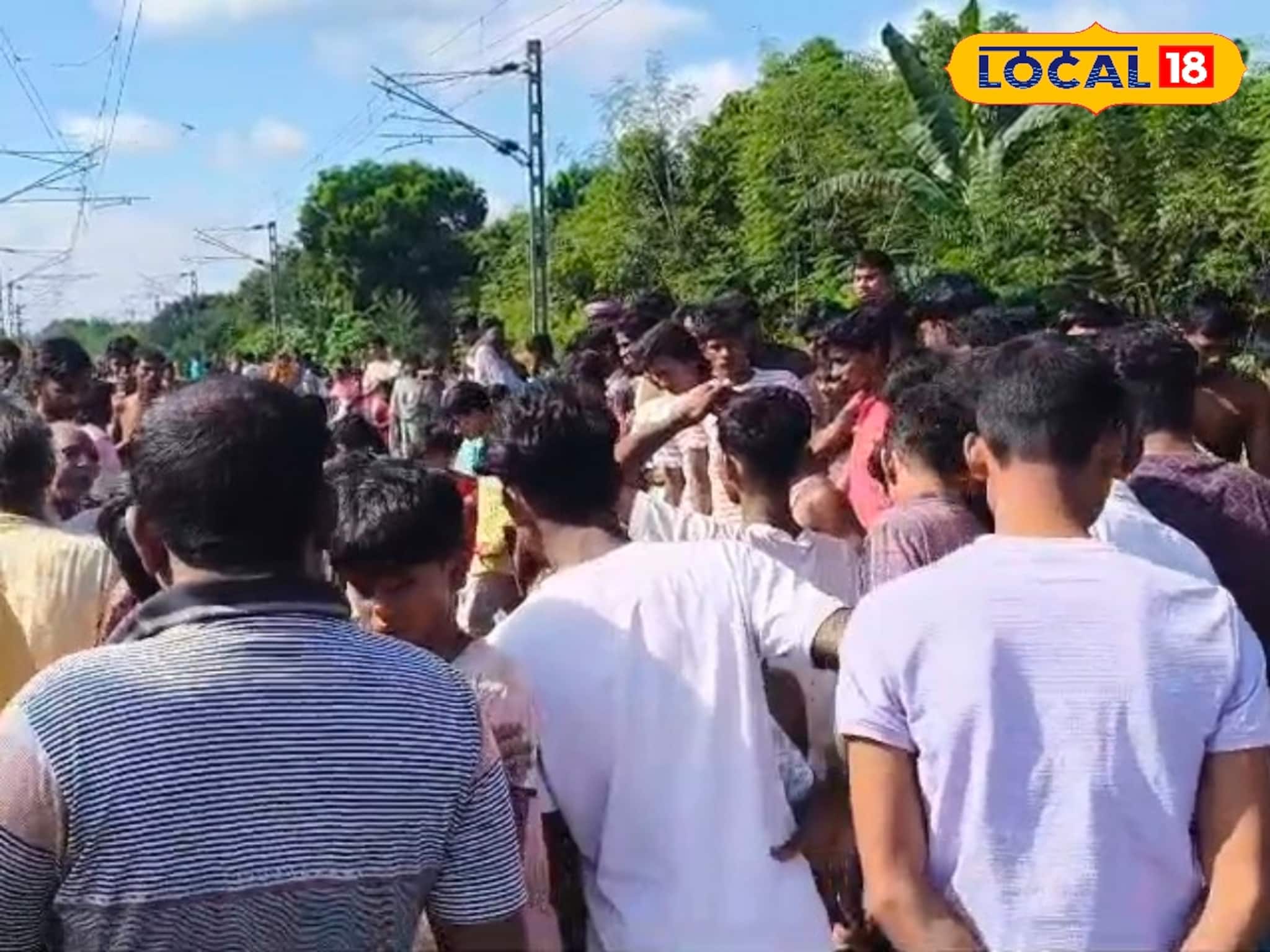রেললাইন পার করছিল ৪ নাবালক, আচমকা দু'দিক থেকে ধেয়ে এল ট্রেন! তারপরেই সব শেষ