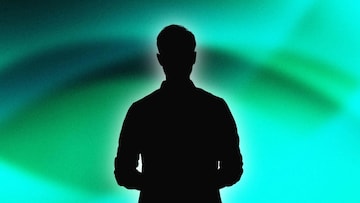 ঘরে বউ-২ বাচ্চা রেখে অন্য নায়িকাদের সঙ্গে ফুর্তি!হাতেনাতে ধরলেন বউয়ের ঠিক করা গোয়েন্দা ঘরে বউ-২ বাচ্চা রেখে অন্য নায়িকাদের সঙ্গে ফুর্তি!হাতেনাতে ধরলেন বউয়ের ঠিক করা গোয়েন্দা