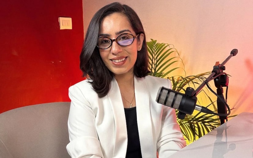 যদিও স্ত্রী তাঁর স্বামীর বিশ্বাসঘাতকতা সম্পর্কে জানেন , তবুও তাঁদের সন্তান থাকায় বিয়ে ভাঙার পদক্ষেপ নেননি৷ 