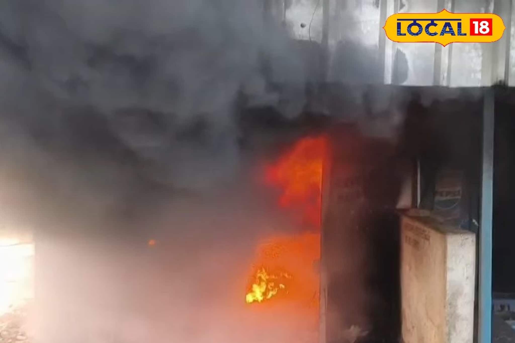 Howrah Fire : ঝালাই করার ফুলকি থেকে কাটাই তেলের গোডাউনে বড় বিপদ! আগুন গিলে খেল সব, পুড়ে মৃত্যু মালিকের