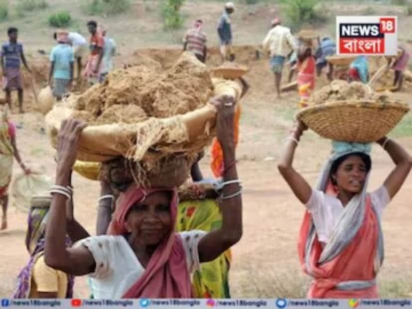 আগামী ৪ সপ্তাহের মধ্যে কেন্দ্রের হলফনামা তলব করেছে আদালত। ৬ সপ্তাহ পর ফের মামলার শুনানি। কাজ শুরু করতে কোনও আইনি বাধা নেই বলেই স্পষ্ট জানিয়েছে ডিভিশন বেঞ্চ। তাই 
