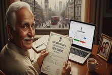 Life Certificate জমা দেওয়ার শেষ তারিখ তো চলেই এল, জেনে নিন পেনশনভোগীদের কী করতেই হবে