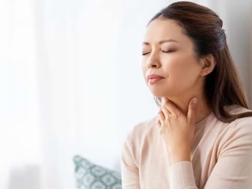 ৪. হজমের সমস্যা বা আইবিএস (IBS) আক্রান্তরামেথিতে থাকা উচ্চ ফাইবার হজমে সমস্যা তৈরি করতে পারে। এতে গ্যাস, পেট ফাঁপা, ডায়রিয়া বা অ্যাসিডিটি বেড়ে যেতে পারে। বিশেষ করে আইবিএস বা অ্যাসিড রিফ্লাক্সে ভোগা ব্যক্তিদের জন্য মেথি জল খালি পেটে একেবারেই উপযুক্ত নয়।