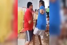 ঝাড়খণ্ডে জেলের মধ্যেই উদ্দাম নাচ মদ কেলেঙ্কারিতে সাজাপ্রাপ্ত দুই বন্দির!