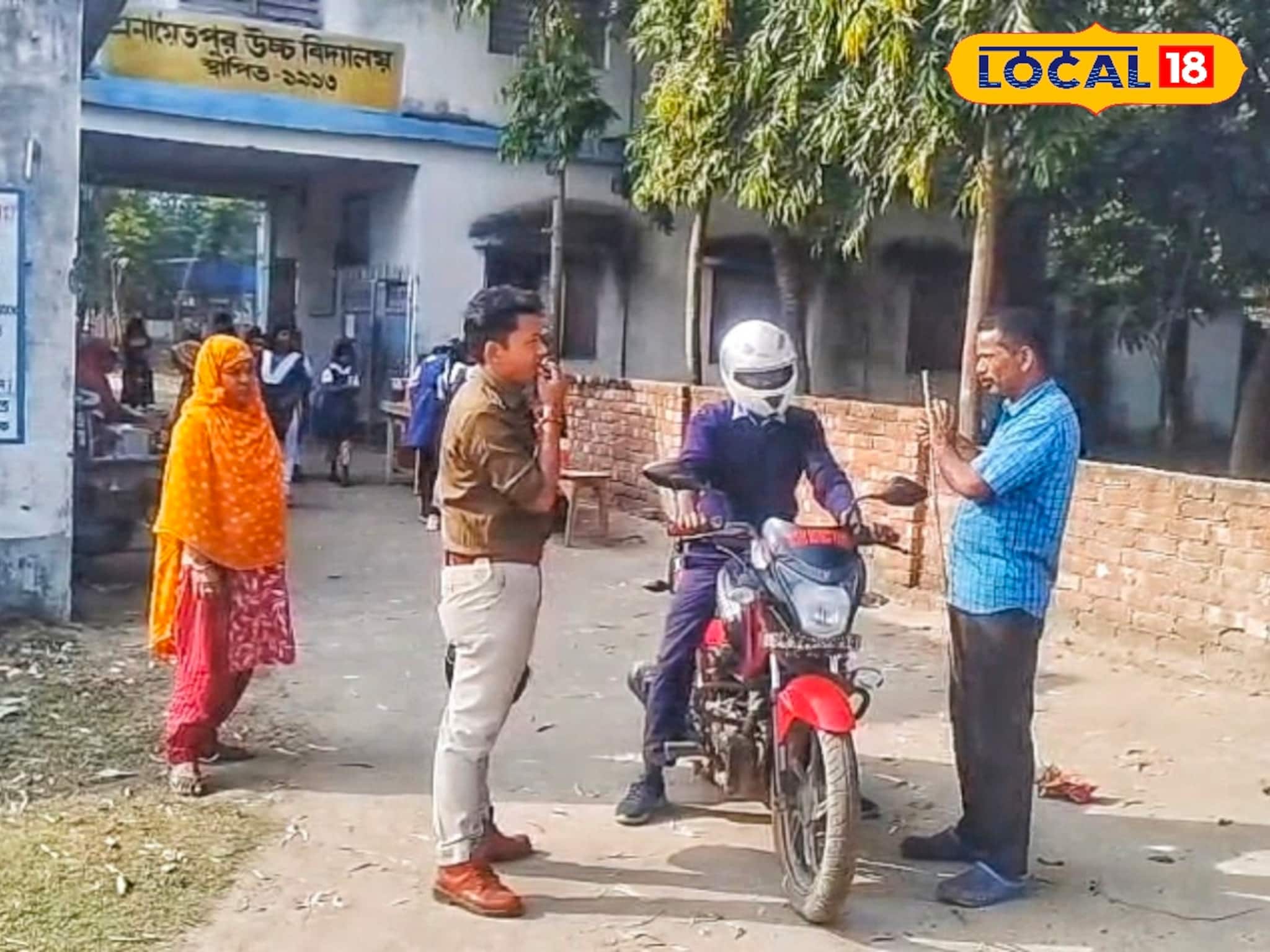 Malda News: স্কুলের সামনে ছাত্রীদের টোন-টিটকিরি! প্রতিবাদ করে আক্রান্ত প্রধান শিক্ষক, মালদহে তুলকালাম