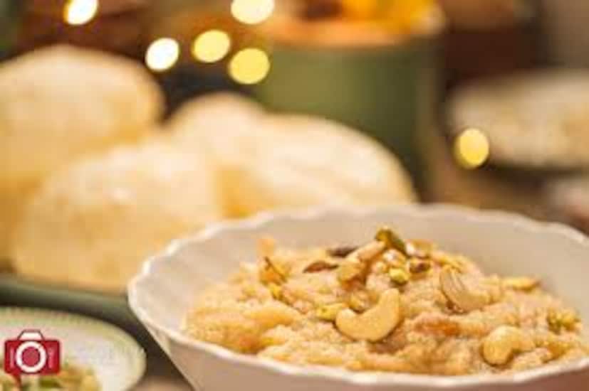  মোহনভোগ নিবেদন অত্যন্ত শুভ<br />শীতের সময়ে গোপালকে মোহনভোগ দিলে শ্রীকৃষ্ণের বিশেষ আশীর্বাদ পাওয়া যায়। বিশ্বাস—এই ভোগ গ্রহণে জীবনের নানা সমস্যা দূর হয়ে সৌভাগ্য বৃদ্ধি পায়।