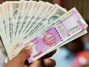 সাধারণ মানুষকে সরাসরি টাকা দেয় বেশ কিছু দেশের সরকার! যেসব দেশে রয়েছে এমন সুবিধা... সাধারণ মানুষকে সরাসরি টাকা দেয় বেশ কিছু দেশের সরকার! যেসব দেশে রয়েছে এমন সুবিধা...