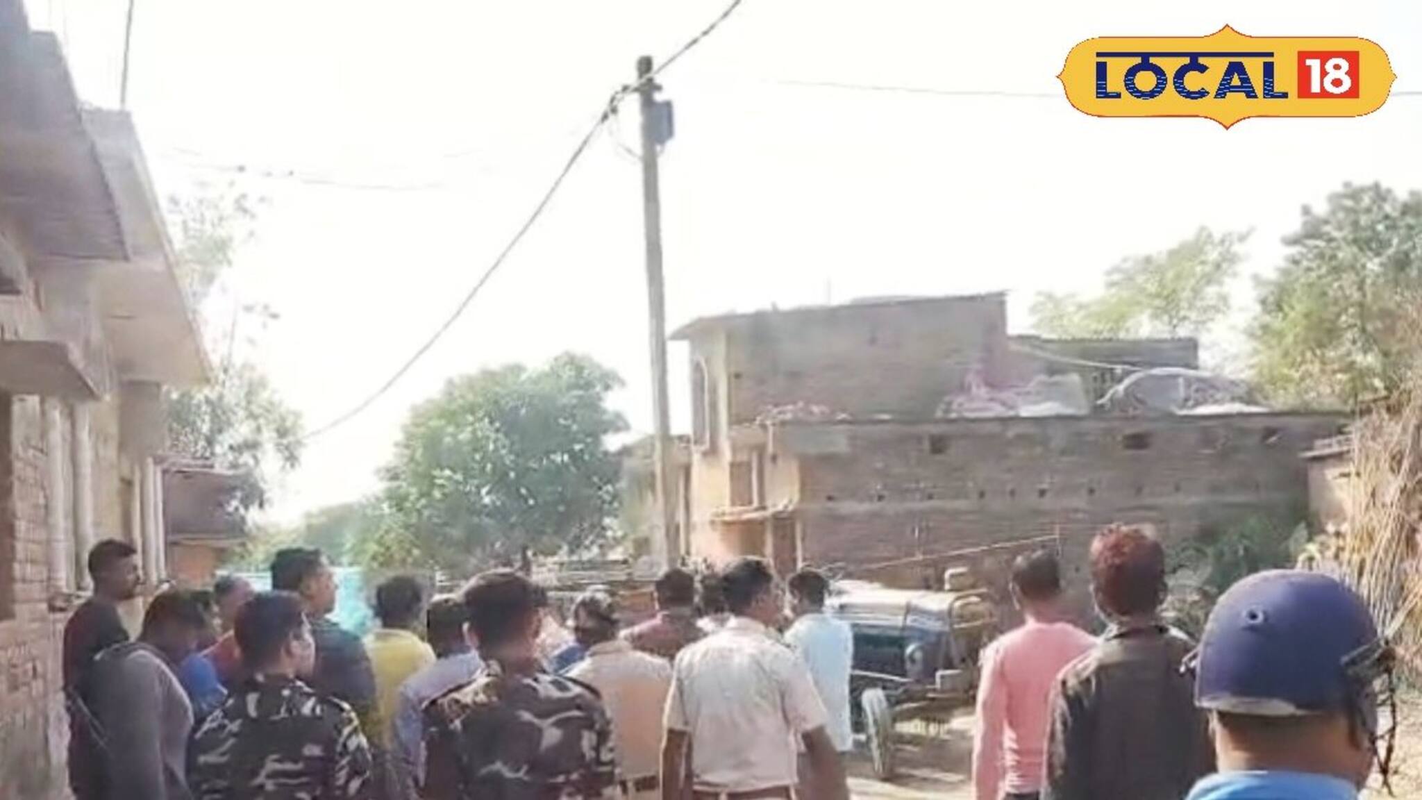 ফসলি জমির উপর ট্রাক্টর নিয়ে যাওয়াকে কেন্দ্র করে গণ্ডগোল! তারপরেই তুলকালাম কালিয়াচকে