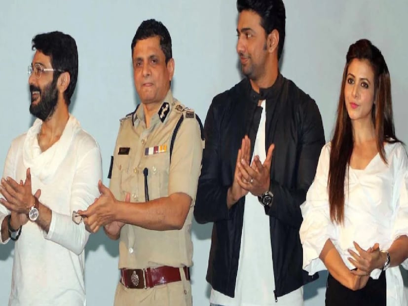 সিএবি-র  আমন্ত্রণে রিচাকে সংবর্ধনা জানাতে উপস্থিত থাকবে টলিউড। উপস্থিত থাকবেন প্রসেনজিৎ চট্টোপাধ্যায়, দেব ও কোয়েল মল্লিক সহ টলিউডের একঝাঁক তারকা। Input-Eeron Roy Burman Photo-File 