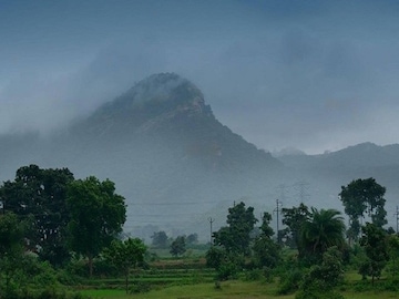 রাত পোহালেই তাপমাত্রার ঝটপট পতন, শীত এখনই না হলেও ঠান্ডার অনুভূতি রাত পোহালেই তাপমাত্রার ঝটপট পতন, শীত এখনই না হলেও ঠান্ডার অনুভূতি