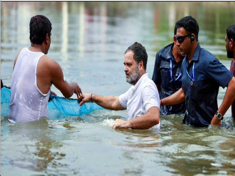 রবিবার ভোটমুখী বিহারে প্রচারে গিয়ে চমকপ্রদ কাজ করে ফেললেন রাহুল গান্ধি। রীতিমতো জেলেদের সঙ্গে একসঙ্গে কাদাপুকুরে ঝাঁপ দিলেন কংগ্রেস নেতা। জলে নেমে জেলেদের সঙ্গে কথাও বললেন রাহুল। ধরলেন মাছও।