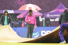 মহিলা বিশ্বকাপের ফাইনালে বৃষ্টির কালো ছায়া! রিজার্ভ ডে-তেও ম্যাচ না হলে কে চ্যাম্পিয়ন