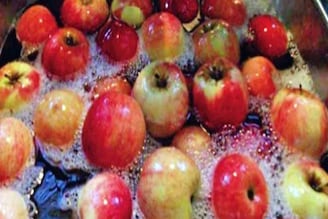 ফলে লাগানো 'ফরমালিন' দূর করার সঠিক কায়দা জানেন...? তুড়িতে দূর করুন! শিখে নিন 'টোটকা'