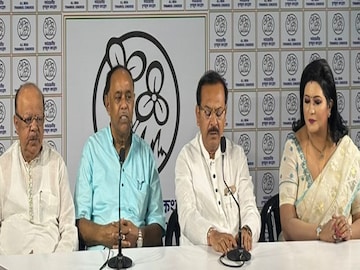 তৃণমূলে প্রত্যাবর্তন শোভনের তৃণমূলে প্রত্যাবর্তন শোভনের