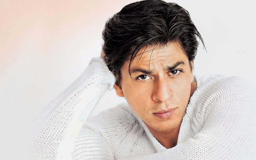 এখন, আমরা অবশেষে তার তারকা-খচিত জন্মদিনের পার্টির কিছু অভ্যন্তরীণ ছবি দেখতে পেয়েছি! ফারাহ খান আলিবাগে পার্টির কিছু ঝলক শেয়ার করে তাকে শুভেচ্ছা জানিয়েছেন, অন্যদিকে করণ জোহরও জন্মদিনের পার্টি থেকে রানি মুখার্জি এবং অনন্যা পান্ডের সাথে একটি ছবি শেয়ার করেছেন।