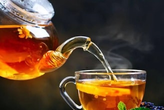 সর্দি-কাশি কাছে ঘেঁষবে না, বাড়বে রোগ প্রতিরোধ ক্ষমতা! শীতের সকালে চুমুক দিন এই ভেষজ চায়ে