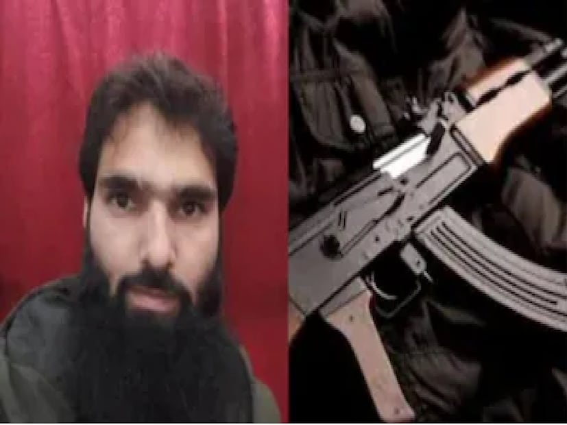 একে ৪৭ - ডক্টর আদিলের লকার থেকে উদ্ধার হয়েছে৷ যিনি অনন্তনাগ গভরমেন্ট মেডিকেল কলেজের (GMC) ডাক্তার৷ এছাড়াও ডক্টর মুজামিলকেও এই বিষয়ে জড়িত থাকার অভিযোগে পুলিশ জেরা করছে৷