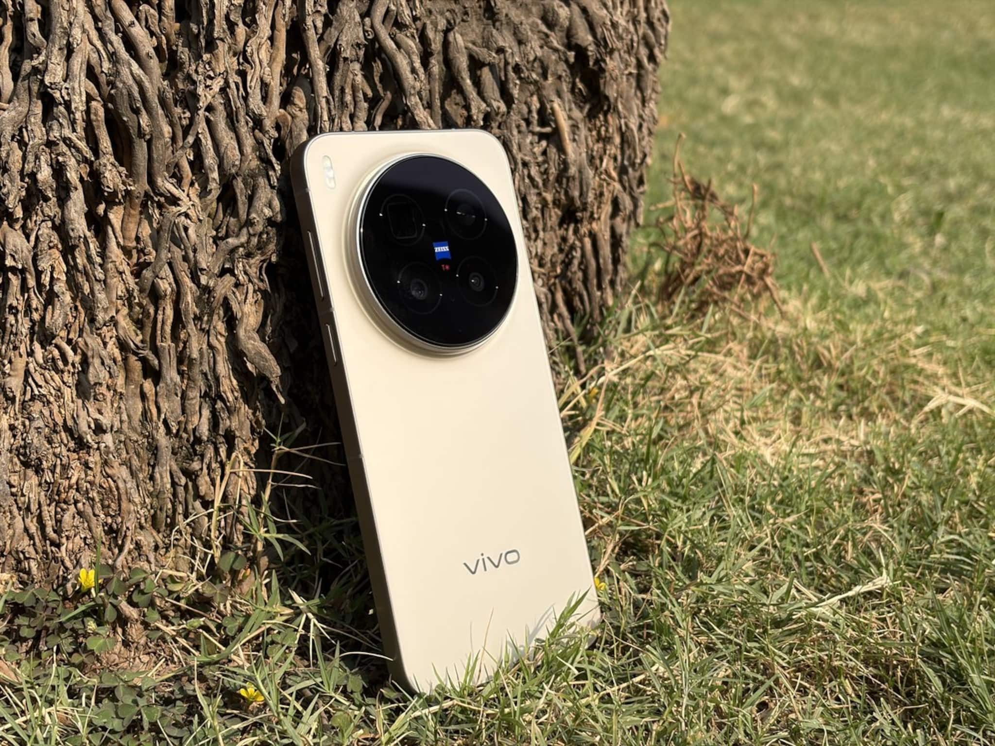 Vivo X300-এর দাম ভারতে লঞ্চের আগেই ফাঁস, DSLR লেভেল ক্যামেরা এবার ফোনে, থাকবে 100x জুম সাপোর্ট