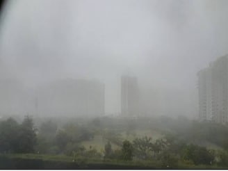 শীতের রাস্তায় কাঁটা বৃষ্টি,নিম্নচাপের থাবায় তাপমাত্রা বাড়ছে হুড়মুড়িয়ে,ওয়েদার আপডেট