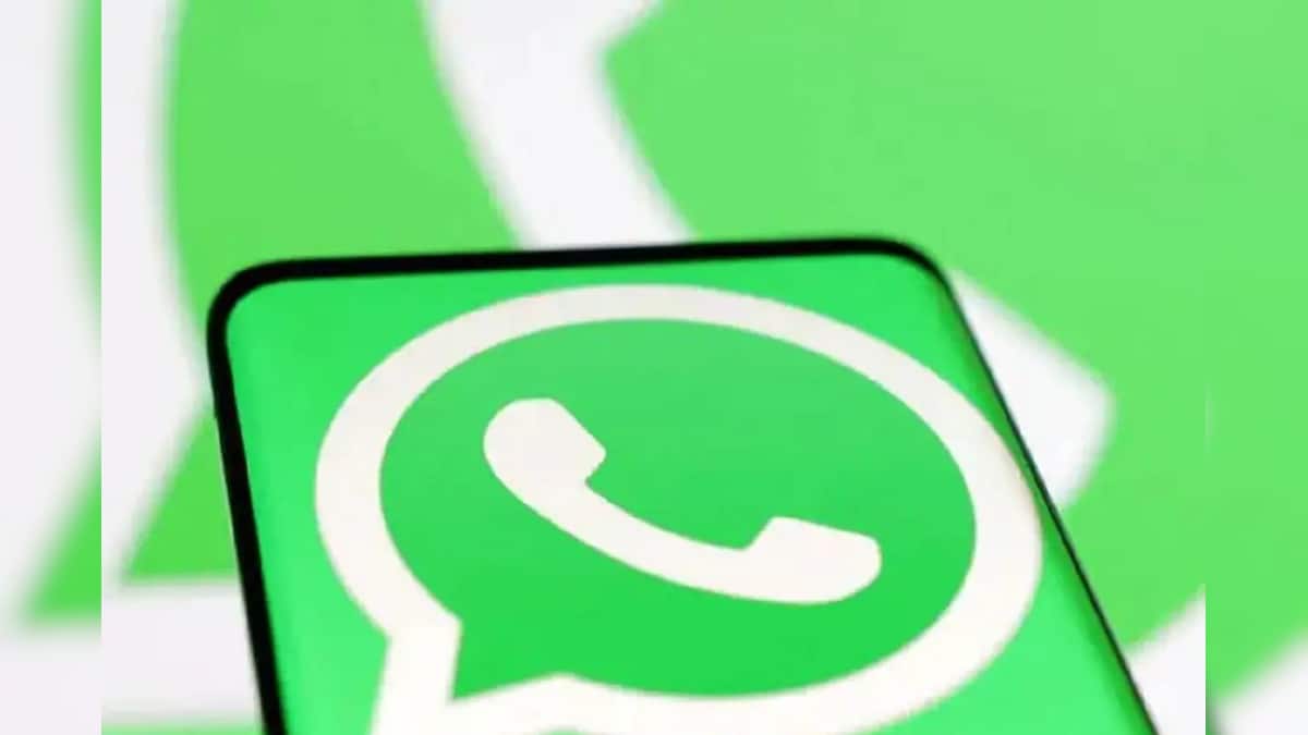 WhatsApp Tips and Tricks: ডিলিট হওয়া WhatsApp মেসেজও আপনি পড়তে পারবেন! জেনে নিন কোনও অ্যাপ ছাড়াই সবচেয়ে সহজ ও নিরাপদ পদ্ধতি WhatsApp Tips and Tricks: ডিলিট হওয়া WhatsApp মেসেজও আপনি পড়তে পারবেন! জেনে নিন কোনও অ্যাপ ছাড়াই সবচেয়ে সহজ ও নিরাপদ পদ্ধতি