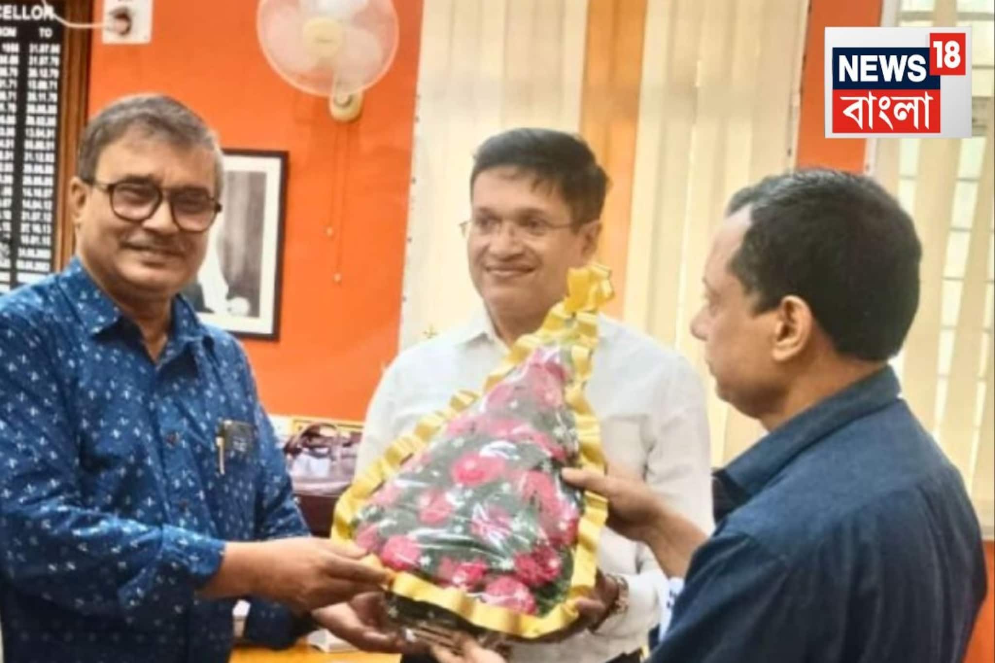 সপ্তাহের প্রথম দিনই কাজ শুরু, যাদবপুরের উপাচার্য পদে দায়িত্ব নিলেন চিরঞ্জীব ভট্টাচার্য