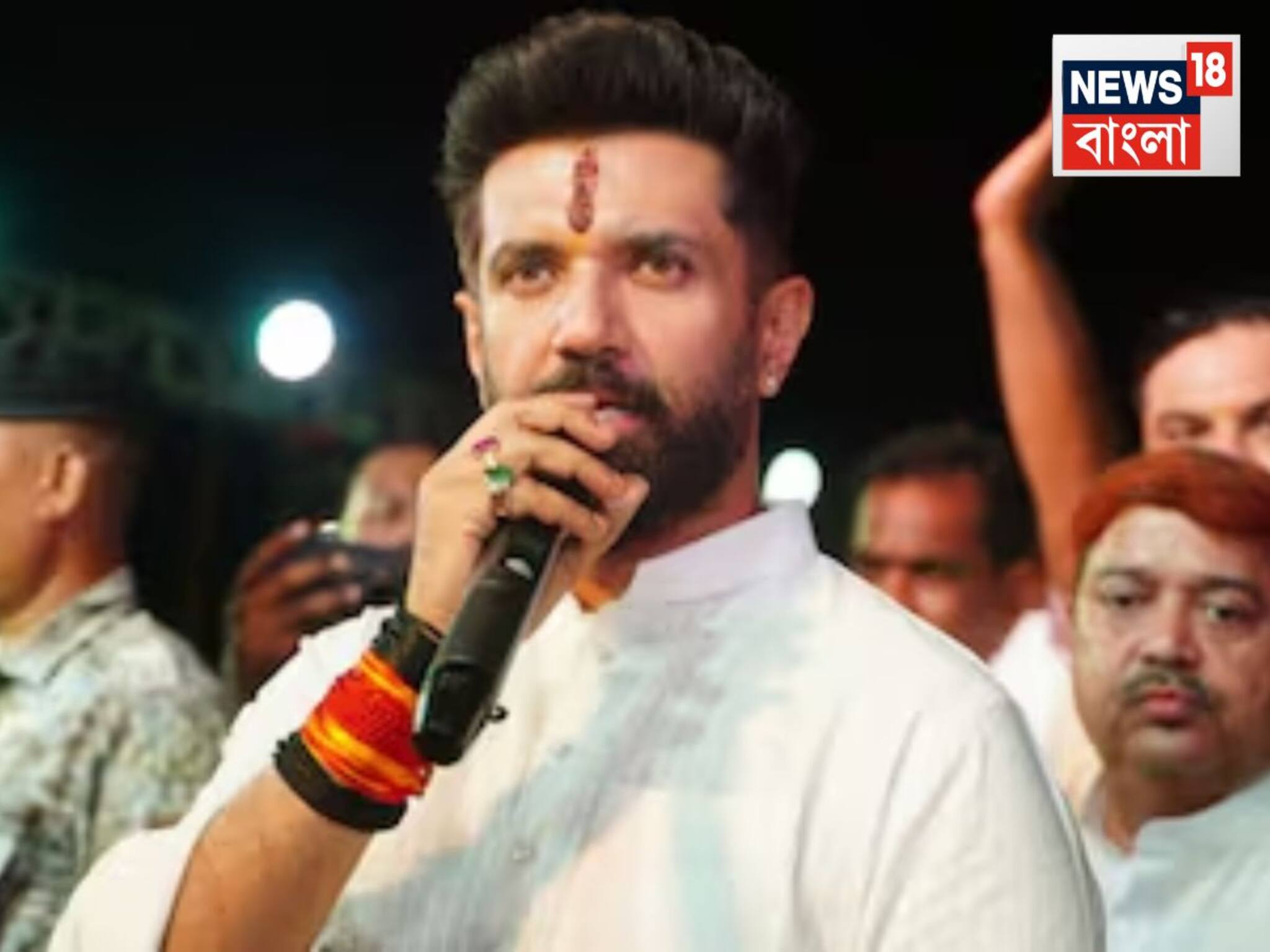 Chirag Paswan: চমকে দিয়েছে তাঁর দলের ‘স্ট্রাইক রেট’! দ্বন্দ্ব সরিয়ে নীতীশের নেতৃত্বেই চান সরকার, প্রতিক্রিয়া চিরাগের