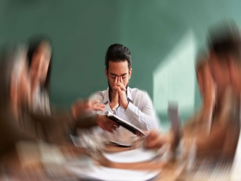 দিলীপের মতে, বন্ধ্যাত্বে সমস্যা বাড়ার অন্যতম কারণ আমাদের লাইফস্টাইলে পরিবর্তন, বেশি বয়সে বিয়ে, দূষণ এবং বেশি বয়সে সন্তানধারণে সচেষ্ট হওয়া৷ 