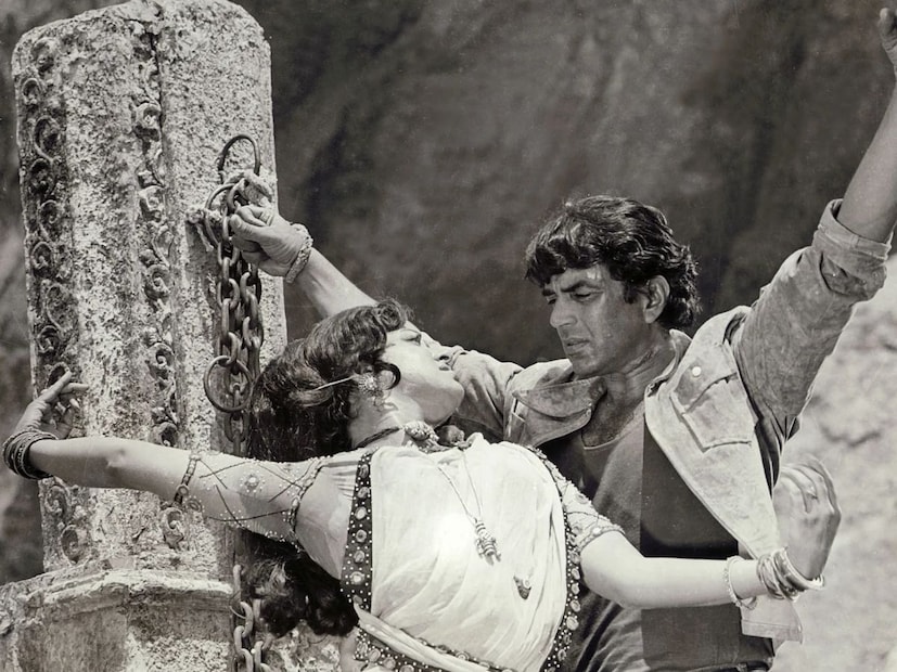 স্বাস্থ্য বিশেষজ্ঞদের মতে, ৮০ বছর বয়সের পর শরীরের স্বাভাবিক ক্ষমতা হ্রাস পেতে শুরু করে, যা অনেক গুরুতর রোগের ঝুঁকি তীব্রভাবে বৃদ্ধি করে। যফুসফুসের ক্ষমতা হ্রাসের ফলে নিউমোনিয়া, ব্রঙ্কাইটিস এবং শ্বাসযন্ত্রের সংক্রমণের সম্ভাবনা বেশি থাকে৷ এই বয়সে আবহাওয়া পরিবর্তনের সময়ে কোনও সংক্রমণ এলে অশীতিপর মানুষদের ক্ষেত্রে তার সঙ্গে লড়াই করতে পারা কঠিন হয়ে পড়ে৷  কারণ, এই বয়সে  শরীরের বিপাক ক্রিয়া ধীর হয়ে যাওয়া, যা পুষ্টির শোষণকে হ্রাস করে এবং নিরাময় প্রক্রিয়াকে ধীর করে দেয়। রোগ প্রতিরোধ ক্ষমতা অর্ধেকেরও কম কার্যকর হয়ে যায়,এই সমস্ত কারণের কারণে, ৮০ বছরের বেশি বয়সী ছোটখাটো অসুস্থতাও বড় জটিলতায় পরিণত হতে পারে, যা আরোগ্য লাভকে উল্লেখযোগ্যভাবে চ্যালেঞ্জিং করে তোলে।