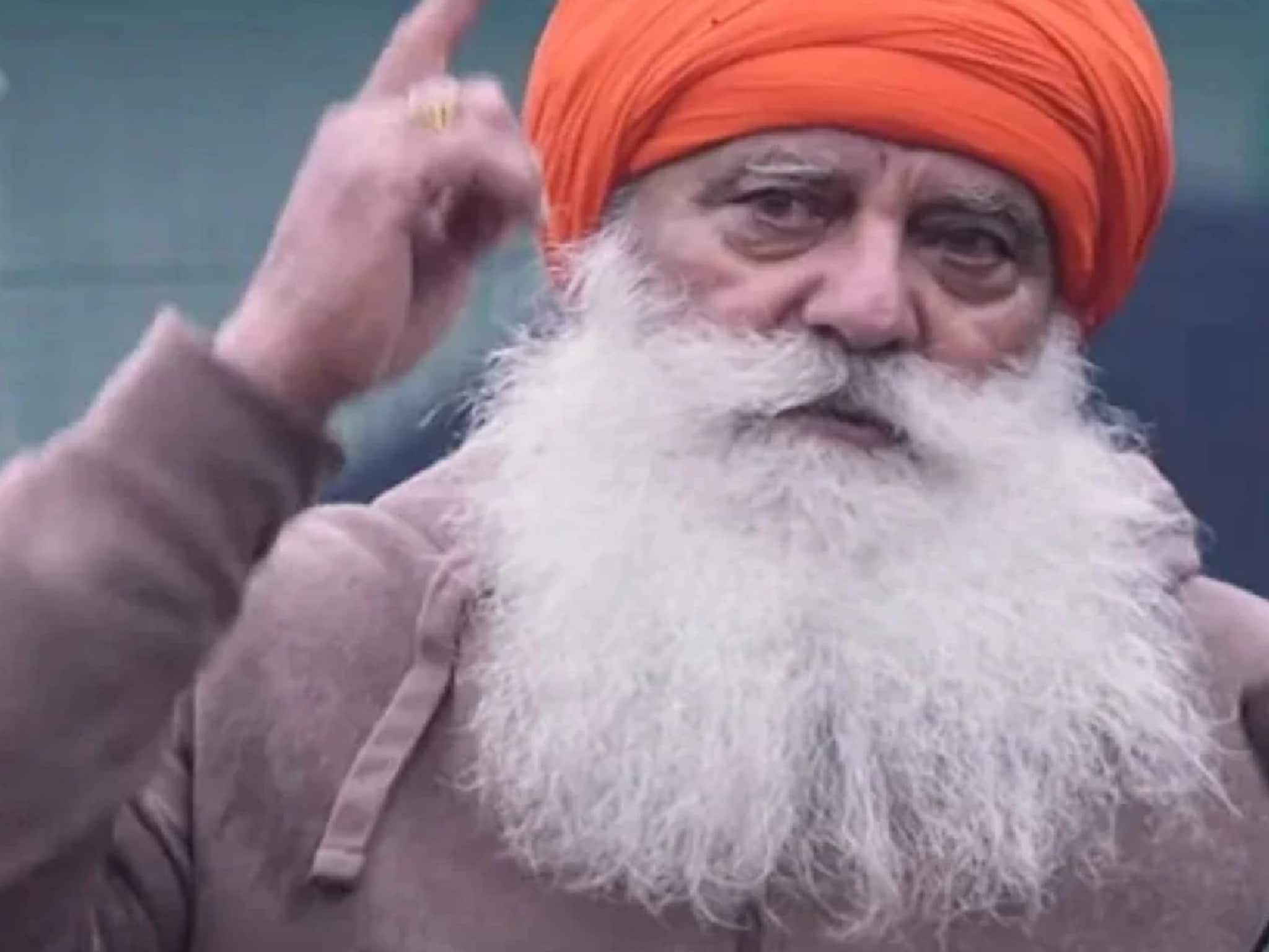 Yograj Singh : কেউ পাশে নেই, খাবারের জন্য অচেনা মানুষ ভরসা! বিশ্বকাপজয়ী যুবরাজ সিংয়ের বাবা যোগরাজের এ কী অবস্থা!