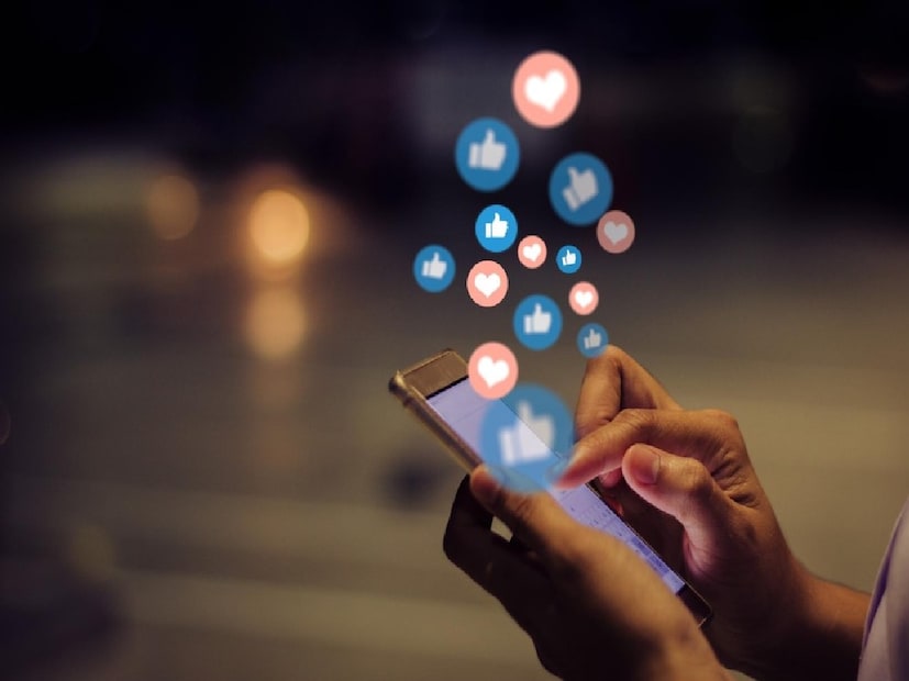 নীরব স্ক্রোলাররা সবচেয়ে উচ্চস্বরে অসম্মতি জানাতে পারে, কিন্তু জনসমক্ষে তা না বলা বেছে নেয়, যা প্রান্তিক মতামতকে তাঁদের চেয়ে বেশি মূলধারার করে তুলতে পারে।