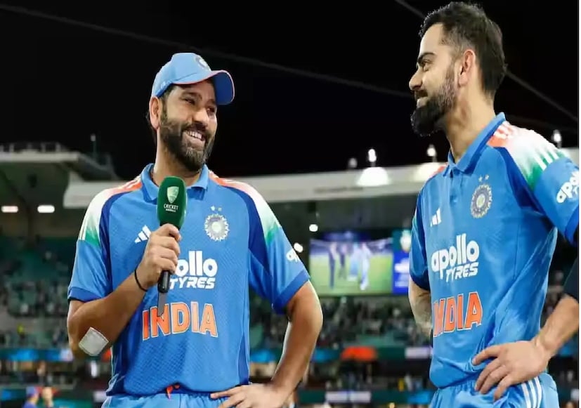 শতরান করার পর কোহলি পুরনো দিনের মতো আকাশের দিকে লাফিয়ে সেলিব্রেশন করেন, যেটা তাঁর শুরুর দিন থেকে ফ্যানরা অনেকবার দেখেছেন ফ্যানরা৷  ড্রেসিং রুমে তাঁর সতীর্থরা উঠে দাঁড়িয়ে হাততালি দিলেন, রোহিত শর্মার রিঅ্যাকশন ভাইরাল হয়ে গেল।