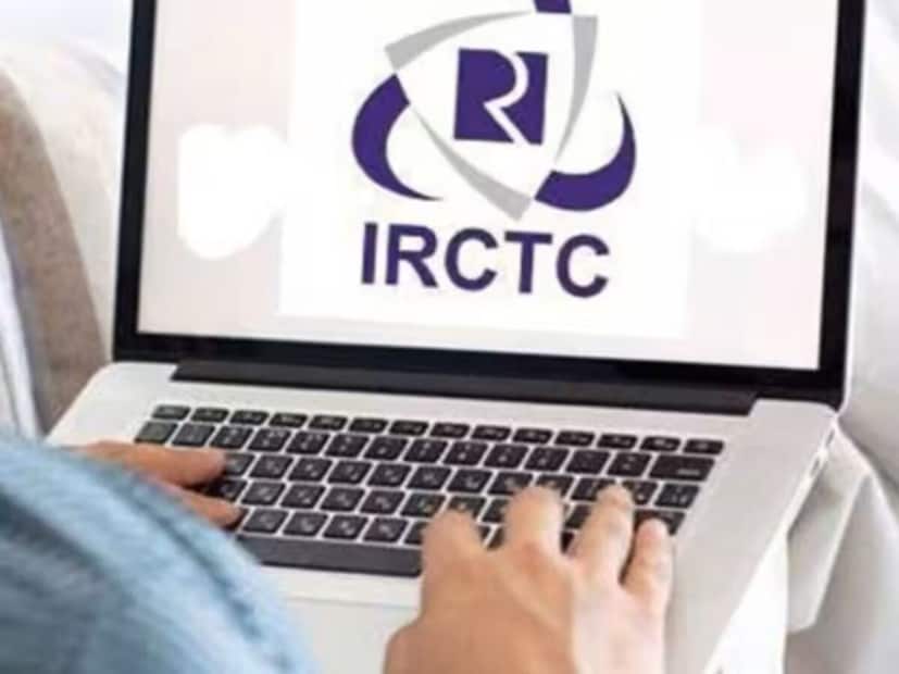 রেল মন্ত্রকের তথ্য ও প্রচার বিভাগের নির্বাহী পরিচালক দিলীপ কুমারের মতে, প্রবীণ নাগরিকদের (৬০ বছরের বেশি বয়সি পুরুষ এবং ৫৮ বছরের বেশি বয়সি মহিলা) এবং ৪৫ বছরের বেশি বয়সি মহিলাদের জন্য লোয়ার বার্থের জন্য একটি সম্মিলিত কোটা রয়েছে। এই কোটা স্লিপার এবং এসি ইত্যাদি ক্লাস হিসাবে পরিবর্তিত হয়।