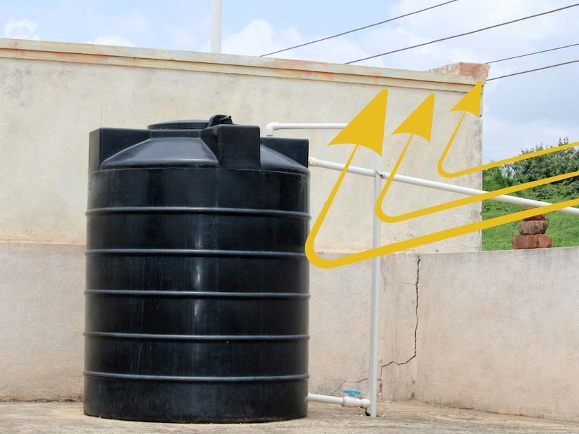 এটি ট্যাঙ্কে সরাসরি ঠান্ডা পৌঁছতে বাধা দেবে এবং ভিতরের তাপমাত্রা নিয়ন্ত্রণে রাখবে। এমনকি শিশিরের ফোঁটাও রাতে ট্যাঙ্কটিকে ঠান্ডা করতে পারবে না। গ্রামে গঞ্জে অনেকে বাড়িতে ট্যাঙ্কের উপর পুরনো বস্তা বা মোটা কাপড়ও রেখে দেন, যা ঠান্ডার বিরুদ্ধে ঢাল হিসেবে কাজ করে। এই সমাধানটি সস্তা এবং ১০০% দেশীয়।