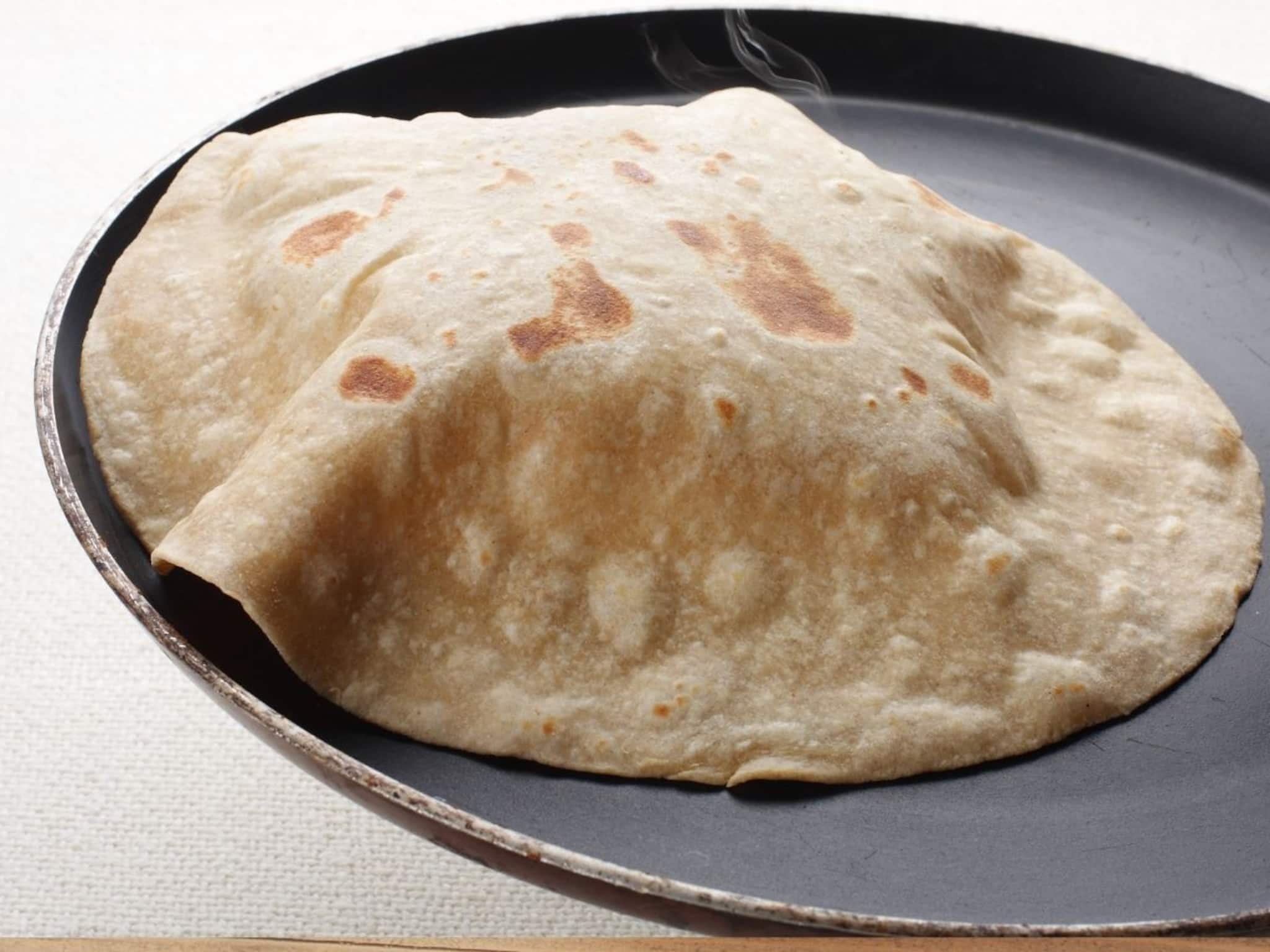 প্রতিটি রুটি হবে তুলতুলে নরম, সুস্বাদু! ফুলবে বলের মতো! আটা মাখার '৫' কৌশল শুধু আপনার জন্য