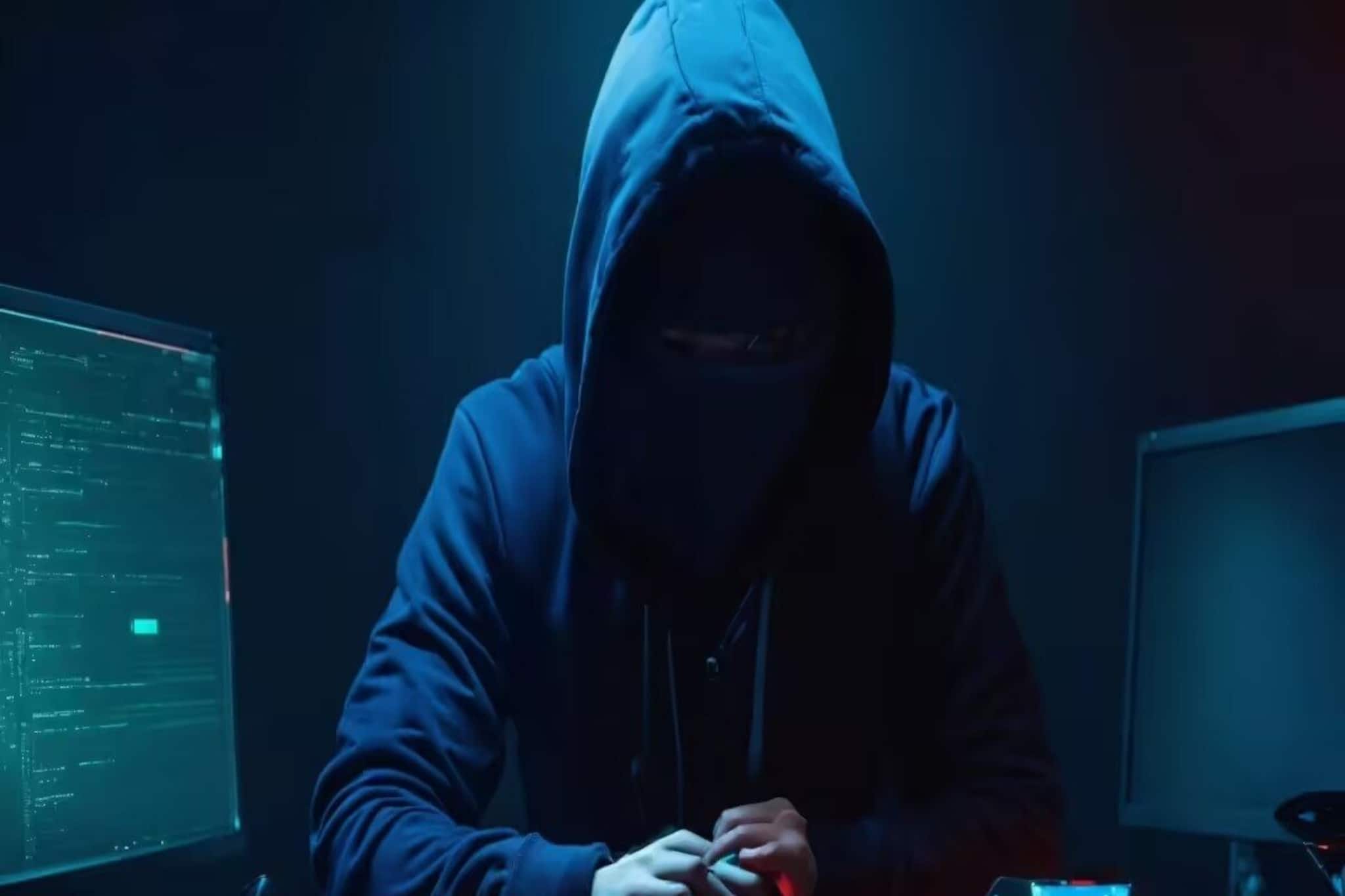 সাইবার ক্রাইম বিভাগ থেকে এল চিঠি, তারপরই গাছে ঝুলন্ত দেহ মিলল যুবকের!