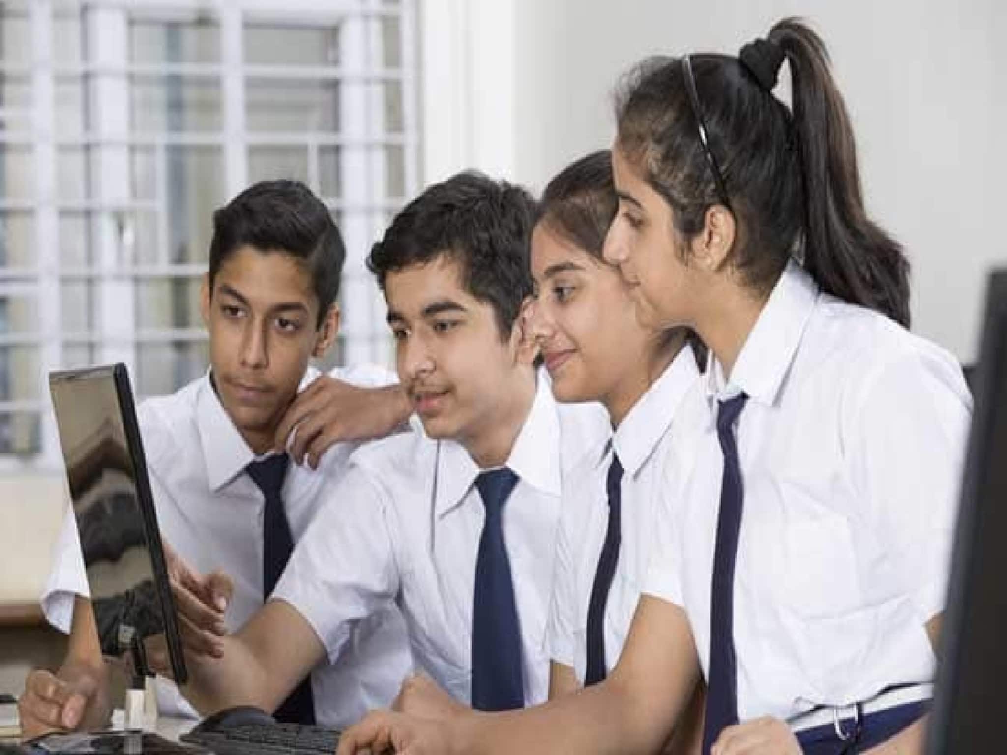 CBSE দশম-দ্বাদশের পরীক্ষার দিন বদল, ৩ মার্চের বদলে অন্য দিন পরীক্ষা হবে! জরুরি খবর জানুন CBSE দশম-দ্বাদশের পরীক্ষার দিন বদল, ৩ মার্চের বদলে অন্য দিন পরীক্ষা হবে! জরুরি খবর জানুন