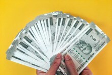 Investment Tips: গোল্ড, মিউচুয়াল ফান্ড বা FD! কোথায় বিনিয়োগ করা আপনার জন্য ঠিক হবে ?