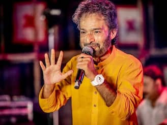 হার্টের সমস্যা নিয়ে হাসপাতালে ভর্তি নচিকেতা চক্রবর্তী,বাতিল করা হয়েছে তাঁর শো হার্টের সমস্যা নিয়ে হাসপাতালে ভর্তি নচিকেতা চক্রবর্তী,বাতিল করা হয়েছে তাঁর শো