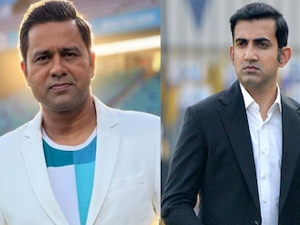 ‘গোতি, সব কিছুতে জড়িয়ে পড়ো না, এত ঝগড়া ভাল নয়...’; কোচ গম্ভীরকে আকাশ চোপড়ার পরামর্শ