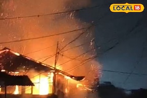 আলিপুরদুয়ার শহরে ফের অগ্নিকাণ্ড! বড় বাজার এলাকায় পরপর দোকানে আগুন, ঘটনাস্থলের ছবি দেখুন