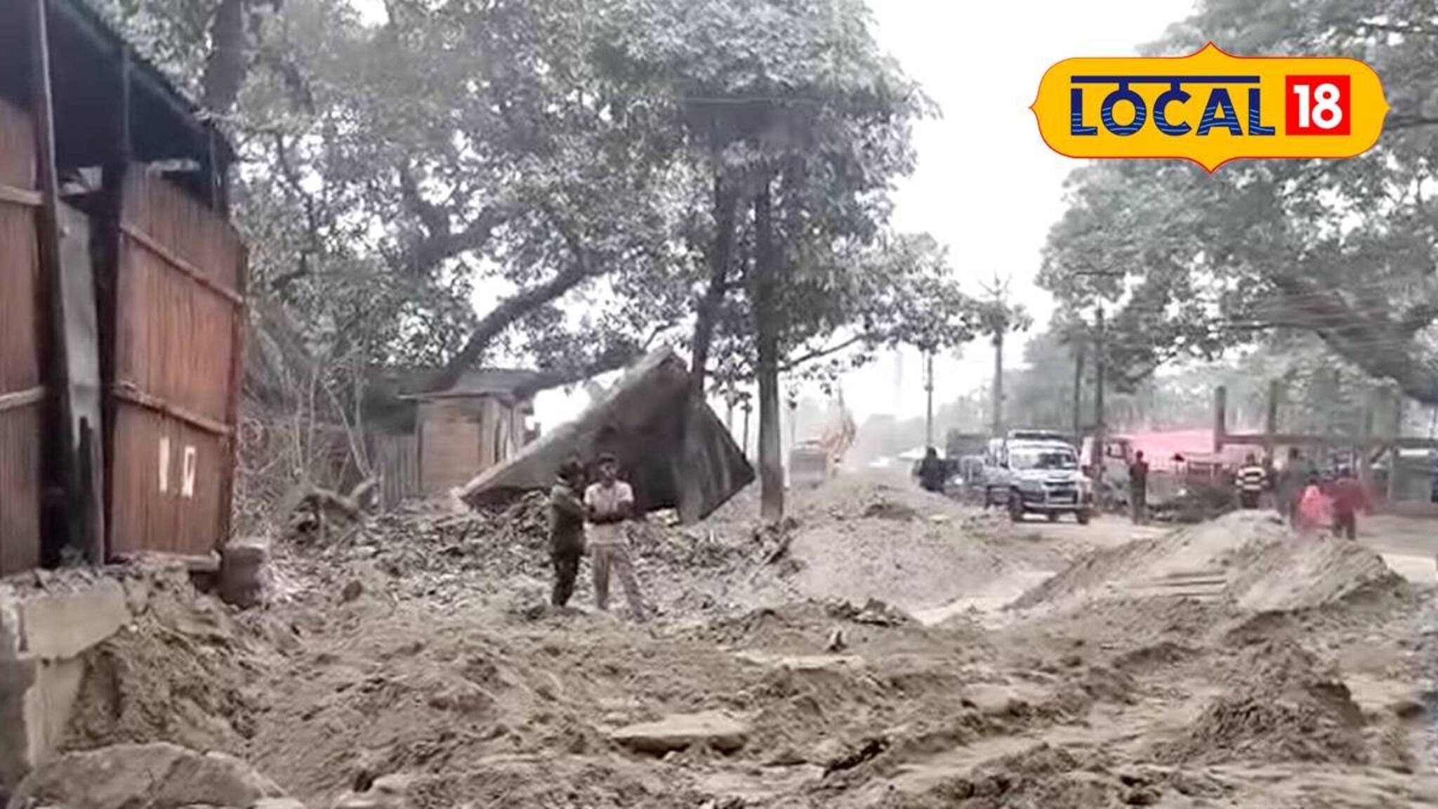 Alipurduar News: আটকে গেল চার লেনের মহাসড়ক তৈরির কাজ! ক্ষতিপূরণ না দিয়েই অবৈধভাবে কাজের অভিযোগ, কাঠগড়ায় জাতীয় সড়ক কর্তৃপক্ষ