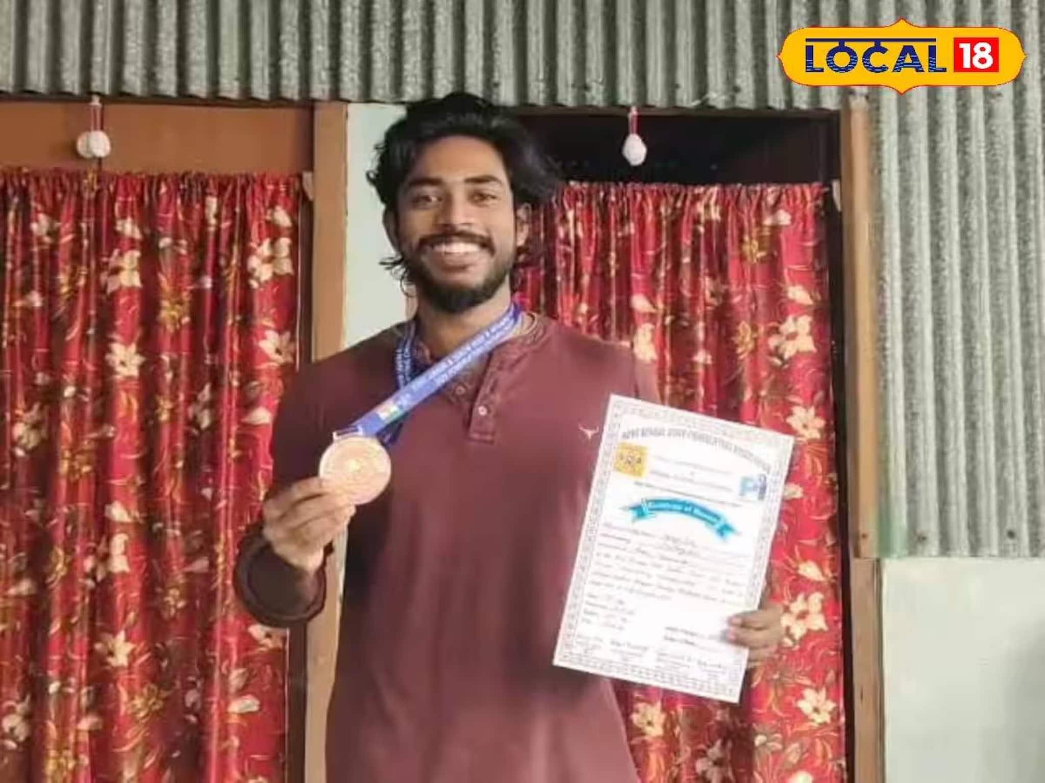 প্রশিক্ষণ ছাড়াই পাওয়ার লিফটিংয়ে বাজিমাত! রাজ্যস্তরীয় প্রতিযোগিতায় তৃতীয় ভাস্কর